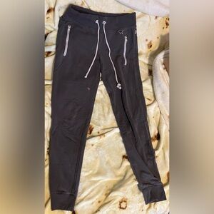 Victoria’s Secret Pink brand sweatpants sz XS in grey